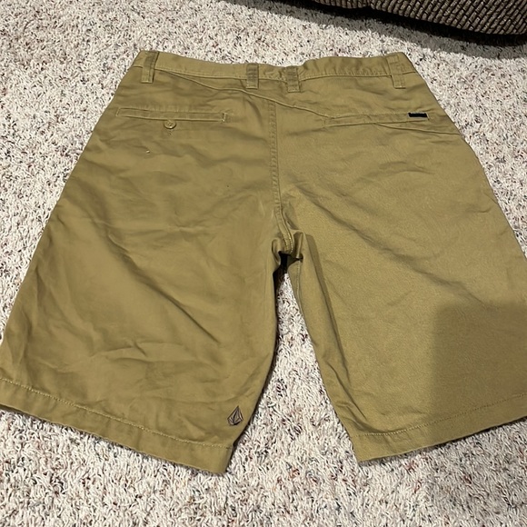 Volcom board shorts size 30. - Picture 5 of 5